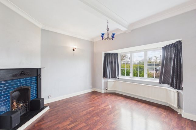 311, Staines Road West, Surrey photo 2