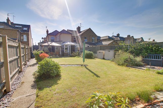 3-bed detached on 6, Hereward Street, March, £290,000