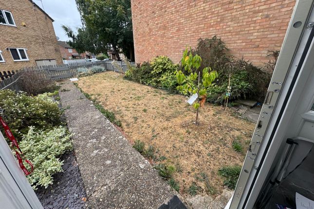41, Verulam Gardens, Luton photo 2