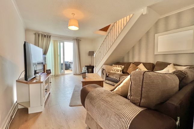 2-bed terraced on 187 Waltwood Drive, Llanmartin, Newport, £185,000
