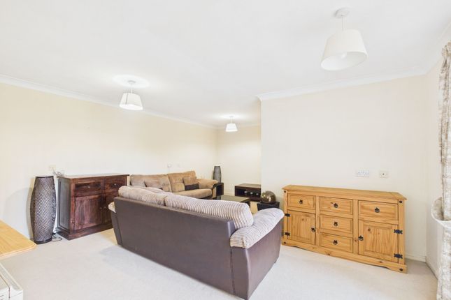 Flat 10, Millfield Court Brampton Road, Huntingdon photo 4