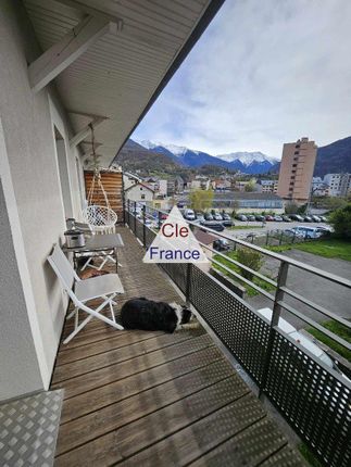 Apartment for sale in Albertville, Rhone-Alpes, 73200, France
