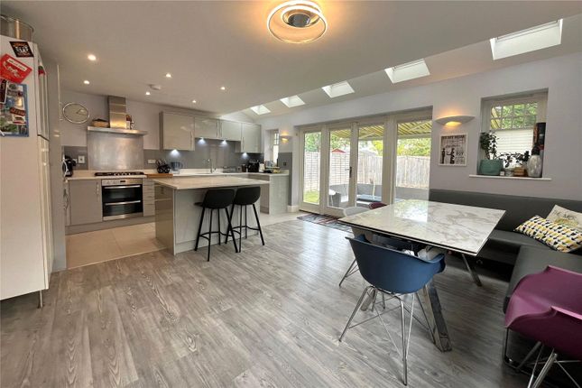 1, Cherry Place, Surrey photo 2