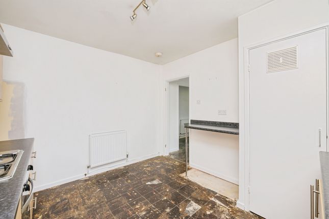 22, Finsbury Grove, Birmingham photo 4