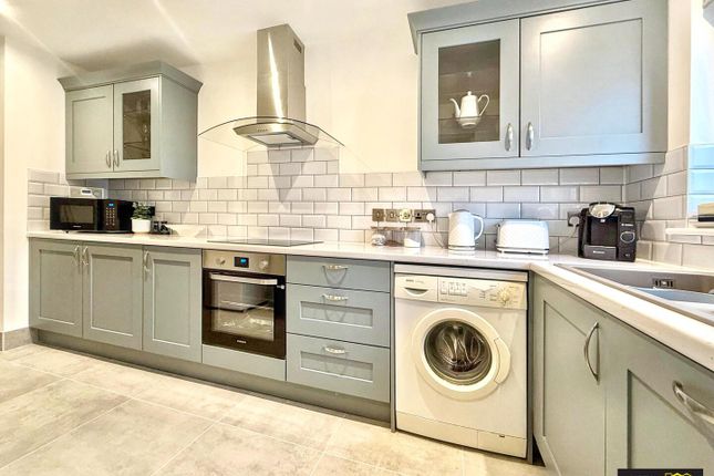 201C, Chickerell Road, Weymouth photo 2