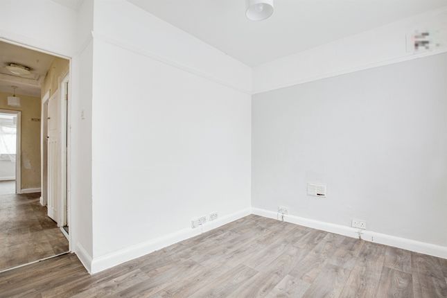 Maisonette for sale in Elmgrove Road, Harrow-On-The-Hill, Harrow