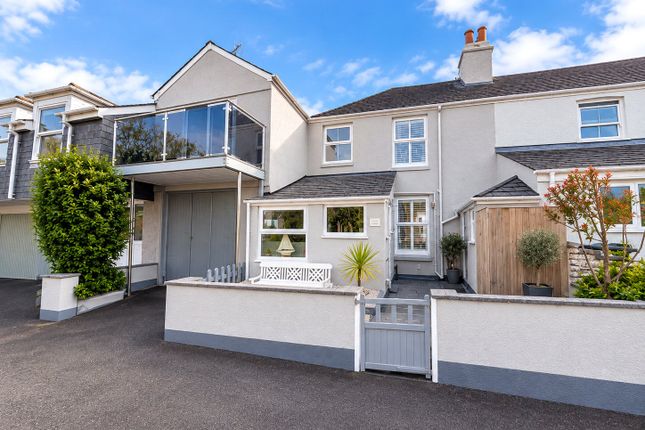 3-bed terraced on Greenlands, Millbrook, £330,000