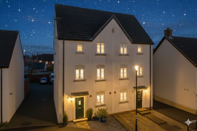 Dusk Shot Front Aspect