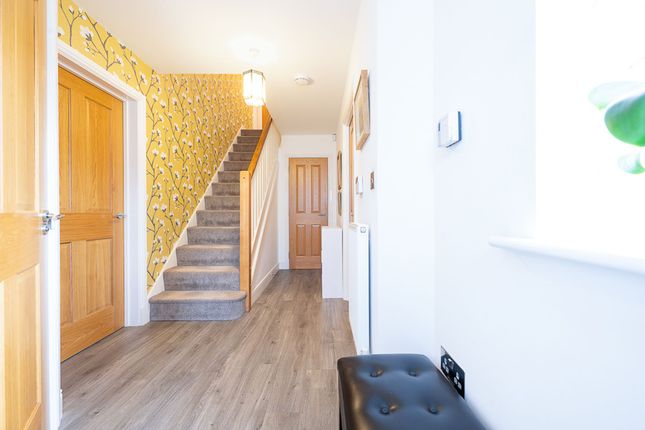 11 Roseacre Gardens, Ormskirk photo 3