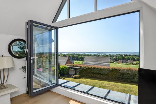 39, Portsea View, Havant photo 2