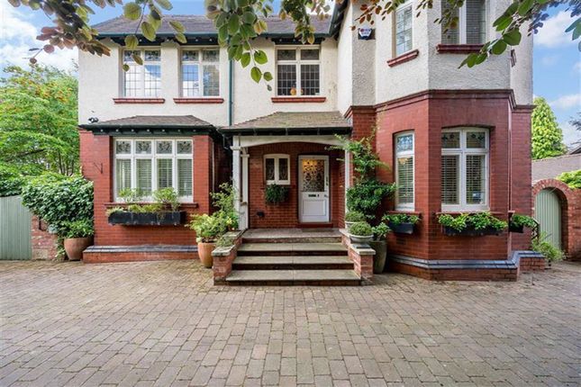 3 Bentinck Road, Altrincham photo 2