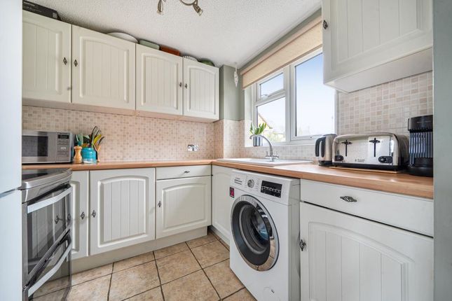 18 SANDY LANE COURT, Sandy Lane Court, Cheltenham photo 4