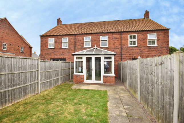 3, Dickinson Road, Sleaford photo 2