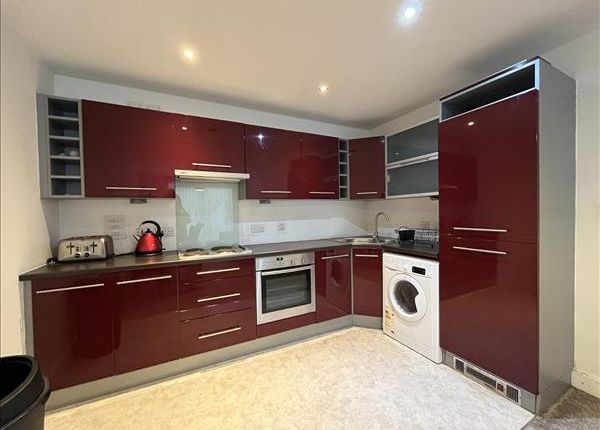 Flat for sale in 1 Salford Approach, Manchester, Greater Manchester