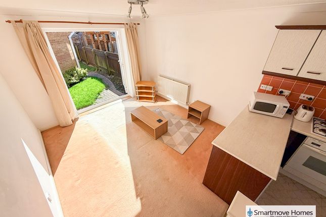 110, Broadway, Alfreton photo 4
