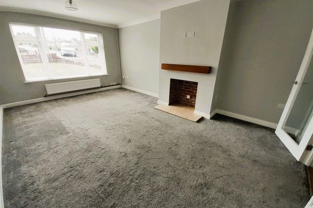 8, Pemberton Park, Llanelli photo 3