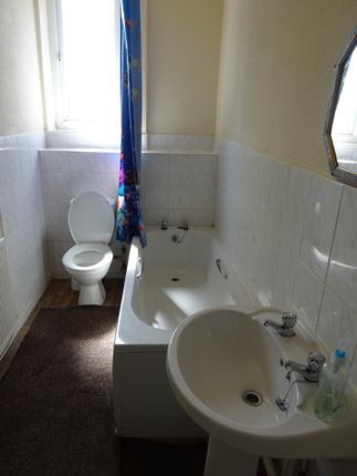 13a, Tweedale Street, Rochdale photo 5