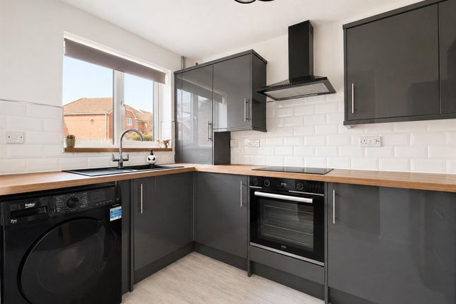 3, Ireton Close, Norwich photo 3
