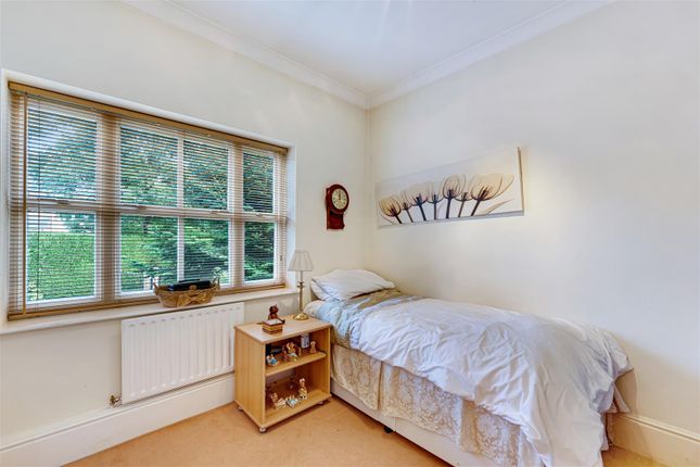 4 Chasefield, Bowdon-48.Jpg