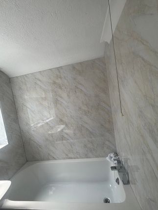 8 Hartfield Place, Northfleet photo 2