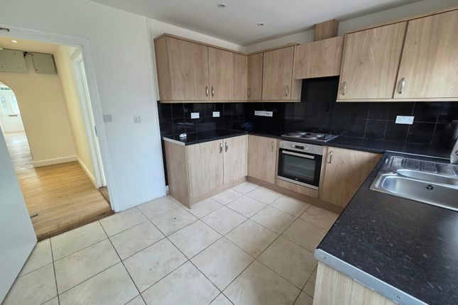 344, Colchester photo 4