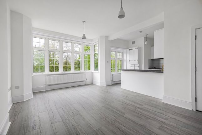 Thumbnail Flat to rent in East End Road, Finchley, London