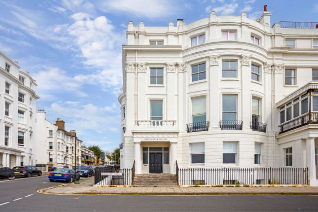 Thumbnail Penthouse for sale in Chichester Terrace, Brighton