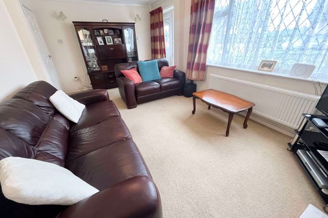 43, Marston Road, Dudley photo 4