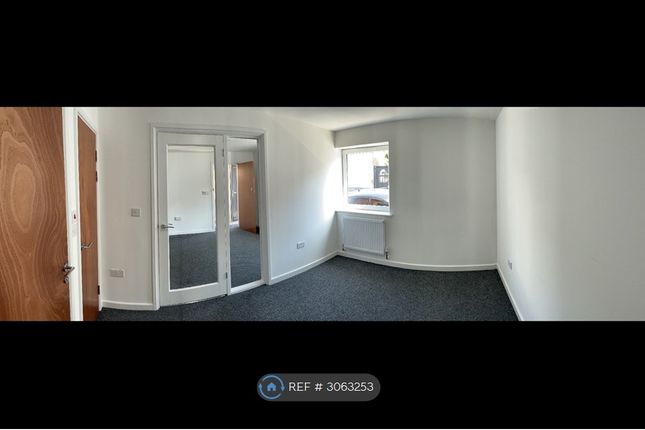 Ty Gardd, Jenner Street, Barry photo 5
