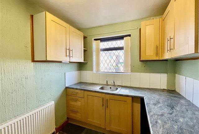 Springwood Avenue Aughton, Sheffield photo 4