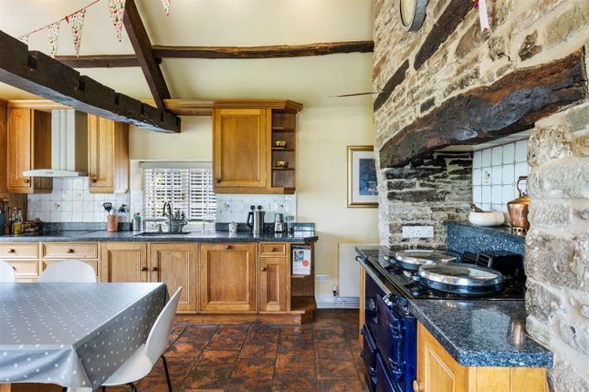 1087Llanfairfarm-24.Jpeg