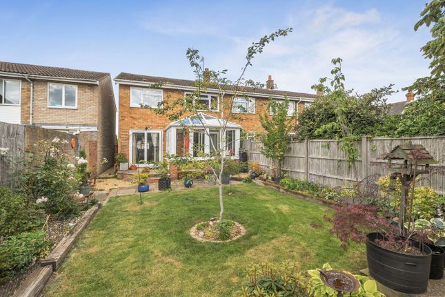 6, Mill Lane, Greenfield photo 2