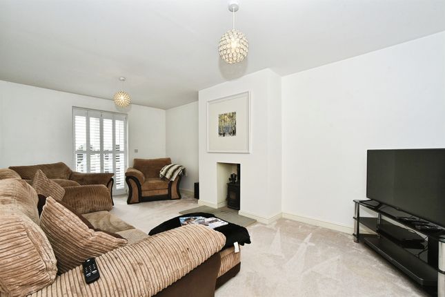 10, St. Marys Road, Devizes photo 3