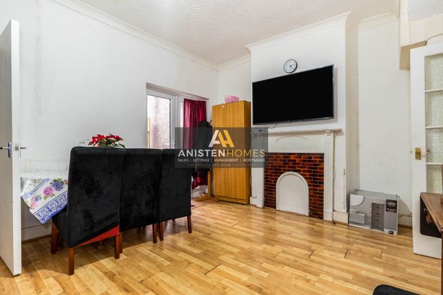Thumbnail Terraced house for sale in Richmond Road, Ilford