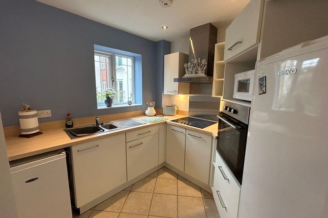 Apt 23 Adlington House, Abbey Road, Colwyn Bay photo 4