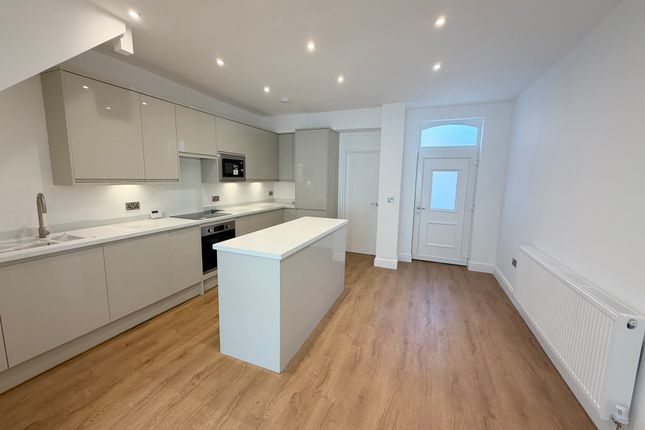 9, ALTRINCHAM photo 2