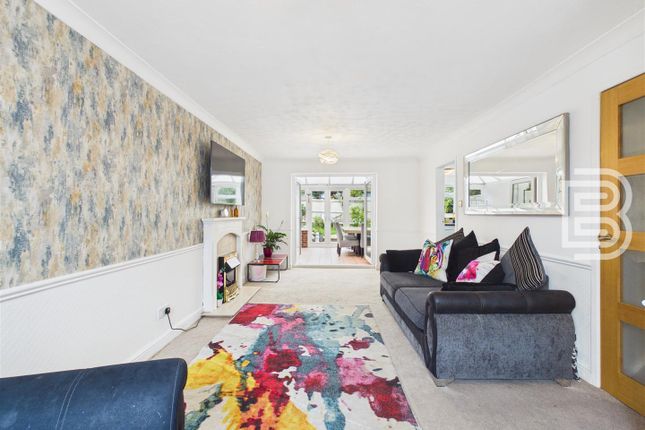 188, Frobisher Road, Rugby photo 3