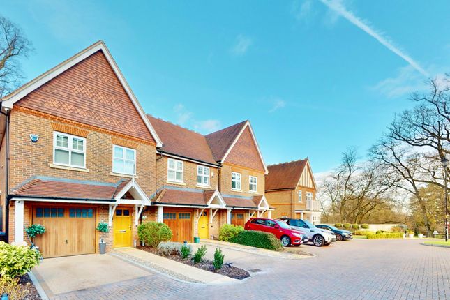 Thumbnail Semi-detached house for sale in Akers Court, Welwyn