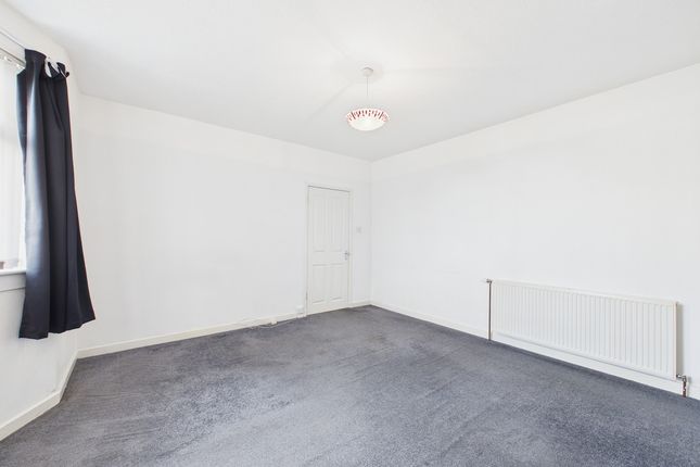 4, Eastern Avenue, Largs photo 3