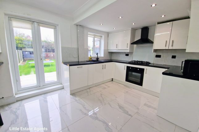 24, Millom Avenue, Prescot photo 4