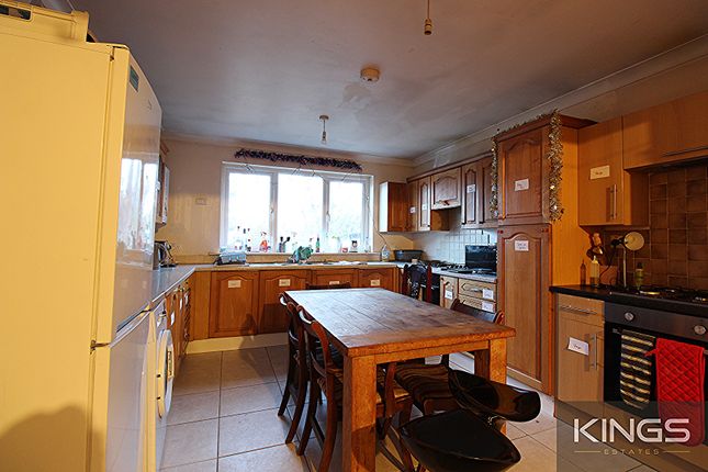 Detached house to rent in Hartley Avenue, Southampton