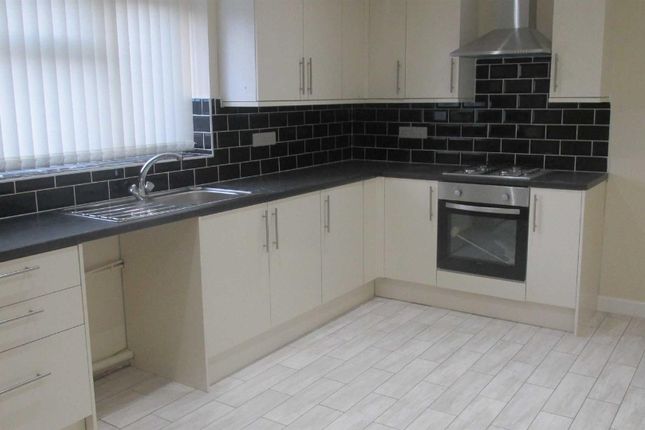Flat to rent in Witton Lane, West Bromwich