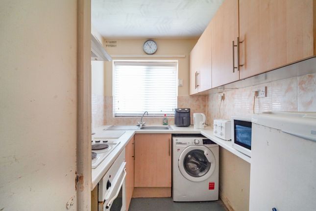 Flat 3, New Road Court, Liverpool photo 4