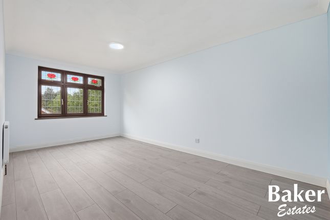 201, Rainham Road North, Dagenham photo 4