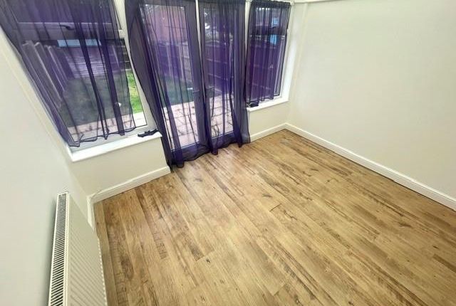 21a, Beverley Close, Rainworth photo 5