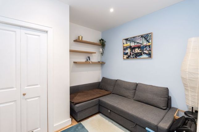 Terraced house for sale in Portland Close, Worcester Park
