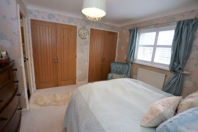 Detached house for sale in Hawthorn Villas, Holmes Chapel, Crewe
