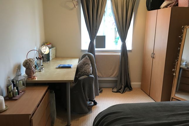 Flat to rent in Tennyson Street, Nottingham