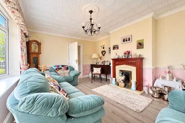5 Hall Barn Road, Ely photo 3