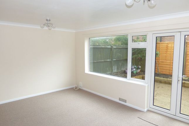 42, Gwyneth Grove, Bexhill-on-Sea photo 4